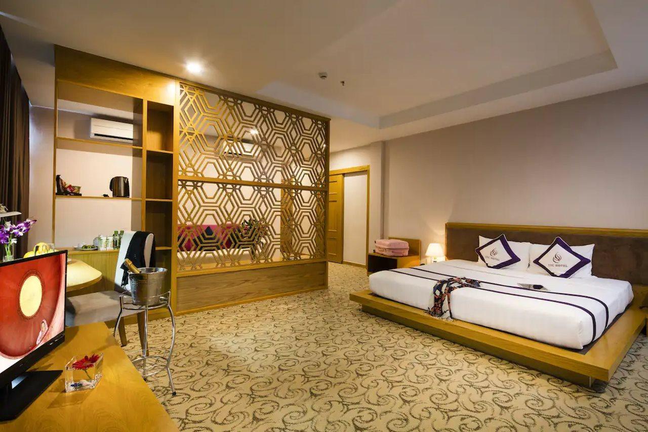 Ttc Hotel Deluxe Airport Ciudad Ho Chi Minh  Exterior foto